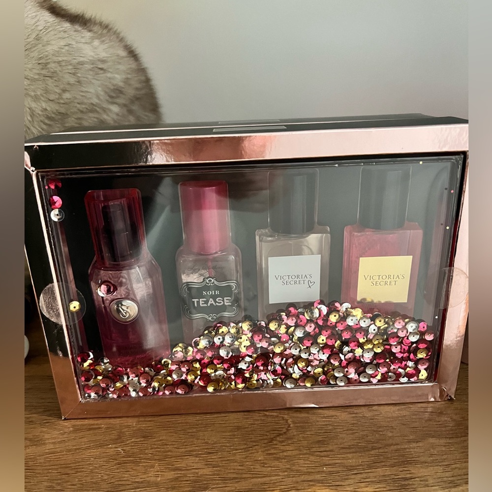 Victoria’s Secret gift bombshell, tease, love and Victoria’s Secret crush